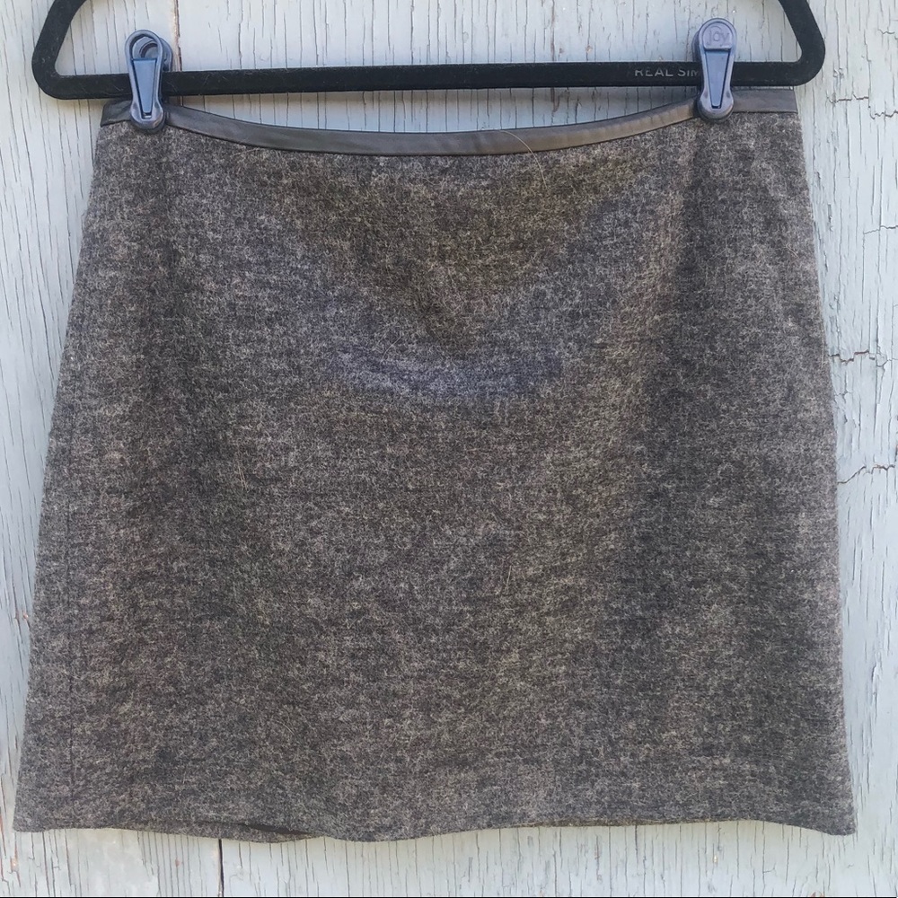 Madewell grey leather trim wool skirt (size 8)